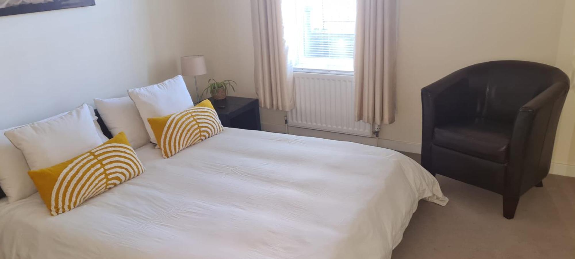 2 Bed Centre Executive Apartment Aberdeen